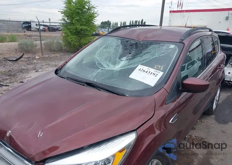 2018 Ford Escape Se from USA, damaged, VIN 1FMCU9GD7JUB84891